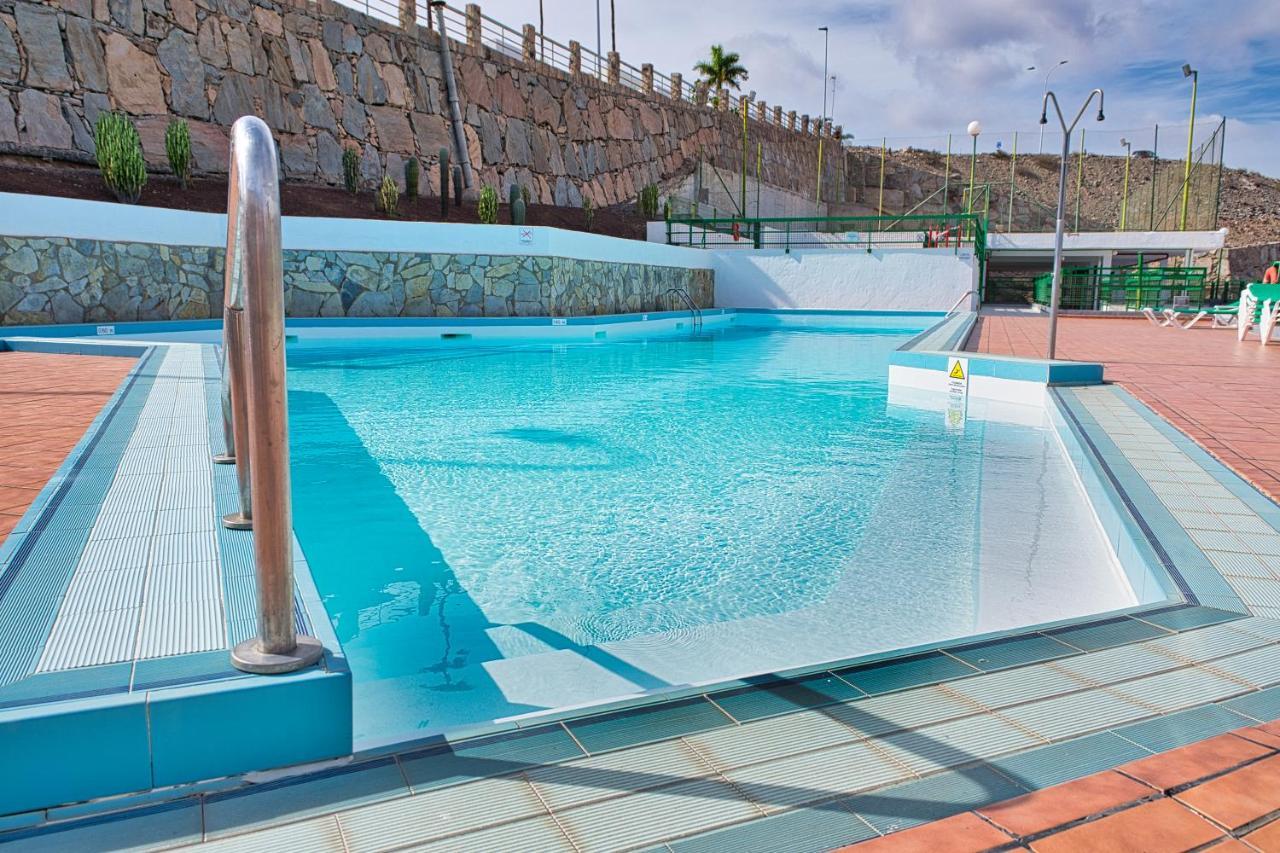 Malibu 2 Apartamento Con Aire Acondicionado, Campo De Tennis Y Piscina Con Solarium Puerto Rico  Exterior foto